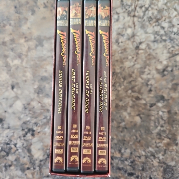 The Adventures of Indiana Jones 4 DVD Collection Box Set - Picture 5 of 9